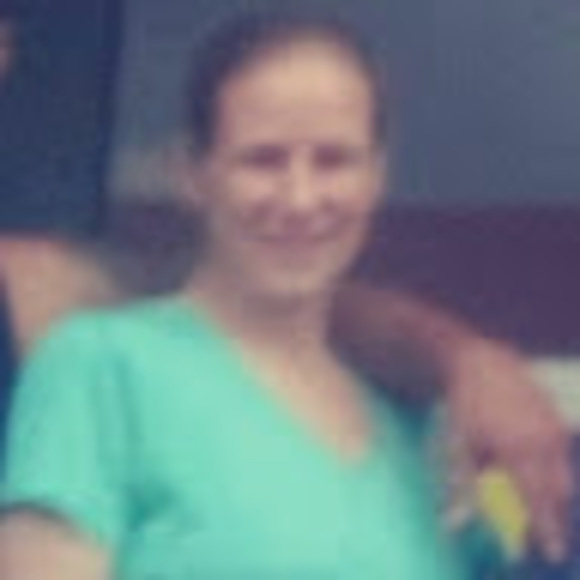 Meet your Posher, Jennifer - Picture 1 of 1